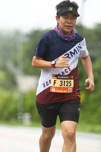 BIB: 3125
                            <button type="button" onclick="openModal(5542865)" class="btn btn-primary btn-sm float-right btn-popup" data-toggle="modal" data-target=".modal-high-quality">
                        <i class="fas fa-shopping-cart"></i> Add to Cart
                    </button>
                                            <button type="button" onclick="isThisMe(5542865, true)" class="btn btn-success btn-sm float-right btn-popup btn-isme hidden" data-toggle="tooltip" data-placement="bottom" title="นี่คือรูปของคุณใช่ไหม คลิกที่นี่เพื่อเอาเข้าอัลบั้ม">
                        <i class="fas fa-plus"></i> Add to album
                    </button>
                    <button type="button" onclick="isThisMe(5542865, false)" class="btn btn-warning btn-sm float-right btn-popup btn-isnotme hidden">
                        <i class="fas fa-ban"></i> Remove from album
                    </button>