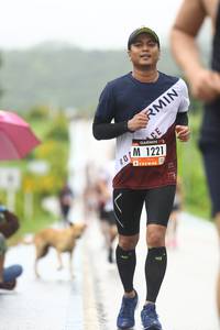 BIB: 1221
                            <button type="button" onclick="openModal(5542764)" class="btn btn-primary btn-sm float-right btn-popup" data-toggle="modal" data-target=".modal-high-quality">
                        <i class="fas fa-shopping-cart"></i> Add to Cart
                    </button>
                                            <button type="button" onclick="isThisMe(5542764, true)" class="btn btn-success btn-sm float-right btn-popup btn-isme hidden" data-toggle="tooltip" data-placement="bottom" title="นี่คือรูปของคุณใช่ไหม คลิกที่นี่เพื่อเอาเข้าอัลบั้ม">
                        <i class="fas fa-plus"></i> Add to album
                    </button>
                    <button type="button" onclick="isThisMe(5542764, false)" class="btn btn-warning btn-sm float-right btn-popup btn-isnotme hidden">
                        <i class="fas fa-ban"></i> Remove from album
                    </button>