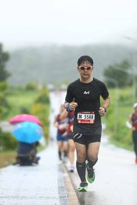 BIB: 5588
                            <button type="button" onclick="openModal(5545156)" class="btn btn-primary btn-sm float-right btn-popup" data-toggle="modal" data-target=".modal-high-quality">
                        <i class="fas fa-shopping-cart"></i> Add to Cart
                    </button>
                                            <button type="button" onclick="isThisMe(5545156, true)" class="btn btn-success btn-sm float-right btn-popup btn-isme hidden" data-toggle="tooltip" data-placement="bottom" title="นี่คือรูปของคุณใช่ไหม คลิกที่นี่เพื่อเอาเข้าอัลบั้ม">
                        <i class="fas fa-plus"></i> Add to album
                    </button>
                    <button type="button" onclick="isThisMe(5545156, false)" class="btn btn-warning btn-sm float-right btn-popup btn-isnotme hidden">
                        <i class="fas fa-ban"></i> Remove from album
                    </button>