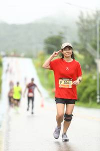 BIB: 3061
                            <button type="button" onclick="openModal(5540981)" class="btn btn-primary btn-sm float-right btn-popup" data-toggle="modal" data-target=".modal-high-quality">
                        <i class="fas fa-shopping-cart"></i> Add to Cart
                    </button>
                                            <button type="button" onclick="isThisMe(5540981, true)" class="btn btn-success btn-sm float-right btn-popup btn-isme hidden" data-toggle="tooltip" data-placement="bottom" title="นี่คือรูปของคุณใช่ไหม คลิกที่นี่เพื่อเอาเข้าอัลบั้ม">
                        <i class="fas fa-plus"></i> Add to album
                    </button>
                    <button type="button" onclick="isThisMe(5540981, false)" class="btn btn-warning btn-sm float-right btn-popup btn-isnotme hidden">
                        <i class="fas fa-ban"></i> Remove from album
                    </button>