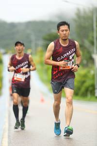 BIB: 215
                            <button type="button" onclick="openModal(5538788)" class="btn btn-primary btn-sm float-right btn-popup" data-toggle="modal" data-target=".modal-high-quality">
                        <i class="fas fa-shopping-cart"></i> Add to Cart
                    </button>
                                            <button type="button" onclick="isThisMe(5538788, true)" class="btn btn-success btn-sm float-right btn-popup btn-isme hidden" data-toggle="tooltip" data-placement="bottom" title="นี่คือรูปของคุณใช่ไหม คลิกที่นี่เพื่อเอาเข้าอัลบั้ม">
                        <i class="fas fa-plus"></i> Add to album
                    </button>
                    <button type="button" onclick="isThisMe(5538788, false)" class="btn btn-warning btn-sm float-right btn-popup btn-isnotme hidden">
                        <i class="fas fa-ban"></i> Remove from album
                    </button>