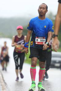 BIB: 5884
                            <button type="button" onclick="openModal(5545048)" class="btn btn-primary btn-sm float-right btn-popup" data-toggle="modal" data-target=".modal-high-quality">
                        <i class="fas fa-shopping-cart"></i> Add to Cart
                    </button>
                                            <button type="button" onclick="isThisMe(5545048, true)" class="btn btn-success btn-sm float-right btn-popup btn-isme hidden" data-toggle="tooltip" data-placement="bottom" title="นี่คือรูปของคุณใช่ไหม คลิกที่นี่เพื่อเอาเข้าอัลบั้ม">
                        <i class="fas fa-plus"></i> Add to album
                    </button>
                    <button type="button" onclick="isThisMe(5545048, false)" class="btn btn-warning btn-sm float-right btn-popup btn-isnotme hidden">
                        <i class="fas fa-ban"></i> Remove from album
                    </button>