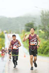 BIB: 1064
                            <button type="button" onclick="openModal(5539221)" class="btn btn-primary btn-sm float-right btn-popup" data-toggle="modal" data-target=".modal-high-quality">
                        <i class="fas fa-shopping-cart"></i> Add to Cart
                    </button>
                                            <button type="button" onclick="isThisMe(5539221, true)" class="btn btn-success btn-sm float-right btn-popup btn-isme hidden" data-toggle="tooltip" data-placement="bottom" title="นี่คือรูปของคุณใช่ไหม คลิกที่นี่เพื่อเอาเข้าอัลบั้ม">
                        <i class="fas fa-plus"></i> Add to album
                    </button>
                    <button type="button" onclick="isThisMe(5539221, false)" class="btn btn-warning btn-sm float-right btn-popup btn-isnotme hidden">
                        <i class="fas fa-ban"></i> Remove from album
                    </button>