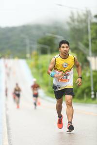 BIB: 081
                            <button type="button" onclick="openModal(5538503)" class="btn btn-primary btn-sm float-right btn-popup" data-toggle="modal" data-target=".modal-high-quality">
                        <i class="fas fa-shopping-cart"></i> Add to Cart
                    </button>
                                            <button type="button" onclick="isThisMe(5538503, true)" class="btn btn-success btn-sm float-right btn-popup btn-isme hidden" data-toggle="tooltip" data-placement="bottom" title="นี่คือรูปของคุณใช่ไหม คลิกที่นี่เพื่อเอาเข้าอัลบั้ม">
                        <i class="fas fa-plus"></i> Add to album
                    </button>
                    <button type="button" onclick="isThisMe(5538503, false)" class="btn btn-warning btn-sm float-right btn-popup btn-isnotme hidden">
                        <i class="fas fa-ban"></i> Remove from album
                    </button>