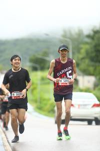 BIB: 5093, 5039
                            <button type="button" onclick="openModal(5547942)" class="btn btn-primary btn-sm float-right btn-popup" data-toggle="modal" data-target=".modal-high-quality">
                        <i class="fas fa-shopping-cart"></i> Add to Cart
                    </button>
                                            <button type="button" onclick="isThisMe(5547942, true)" class="btn btn-success btn-sm float-right btn-popup btn-isme hidden" data-toggle="tooltip" data-placement="bottom" title="นี่คือรูปของคุณใช่ไหม คลิกที่นี่เพื่อเอาเข้าอัลบั้ม">
                        <i class="fas fa-plus"></i> Add to album
                    </button>
                    <button type="button" onclick="isThisMe(5547942, false)" class="btn btn-warning btn-sm float-right btn-popup btn-isnotme hidden">
                        <i class="fas fa-ban"></i> Remove from album
                    </button>