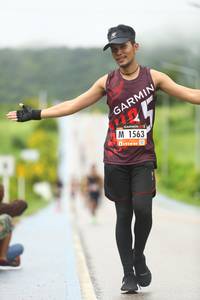 BIB: 1563
                            <button type="button" onclick="openModal(5538582)" class="btn btn-primary btn-sm float-right btn-popup" data-toggle="modal" data-target=".modal-high-quality">
                        <i class="fas fa-shopping-cart"></i> Add to Cart
                    </button>
                                            <button type="button" onclick="isThisMe(5538582, true)" class="btn btn-success btn-sm float-right btn-popup btn-isme hidden" data-toggle="tooltip" data-placement="bottom" title="นี่คือรูปของคุณใช่ไหม คลิกที่นี่เพื่อเอาเข้าอัลบั้ม">
                        <i class="fas fa-plus"></i> Add to album
                    </button>
                    <button type="button" onclick="isThisMe(5538582, false)" class="btn btn-warning btn-sm float-right btn-popup btn-isnotme hidden">
                        <i class="fas fa-ban"></i> Remove from album
                    </button>