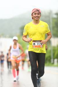 BIB: 1176
                            <button type="button" onclick="openModal(5540662)" class="btn btn-primary btn-sm float-right btn-popup" data-toggle="modal" data-target=".modal-high-quality">
                        <i class="fas fa-shopping-cart"></i> Add to Cart
                    </button>
                                            <button type="button" onclick="isThisMe(5540662, true)" class="btn btn-success btn-sm float-right btn-popup btn-isme hidden" data-toggle="tooltip" data-placement="bottom" title="นี่คือรูปของคุณใช่ไหม คลิกที่นี่เพื่อเอาเข้าอัลบั้ม">
                        <i class="fas fa-plus"></i> Add to album
                    </button>
                    <button type="button" onclick="isThisMe(5540662, false)" class="btn btn-warning btn-sm float-right btn-popup btn-isnotme hidden">
                        <i class="fas fa-ban"></i> Remove from album
                    </button>