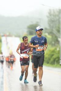 BIB: 1475, 1415, 364
                            <button type="button" onclick="openModal(5540157)" class="btn btn-primary btn-sm float-right btn-popup" data-toggle="modal" data-target=".modal-high-quality">
                        <i class="fas fa-shopping-cart"></i> Add to Cart
                    </button>
                                            <button type="button" onclick="isThisMe(5540157, true)" class="btn btn-success btn-sm float-right btn-popup btn-isme hidden" data-toggle="tooltip" data-placement="bottom" title="นี่คือรูปของคุณใช่ไหม คลิกที่นี่เพื่อเอาเข้าอัลบั้ม">
                        <i class="fas fa-plus"></i> Add to album
                    </button>
                    <button type="button" onclick="isThisMe(5540157, false)" class="btn btn-warning btn-sm float-right btn-popup btn-isnotme hidden">
                        <i class="fas fa-ban"></i> Remove from album
                    </button>