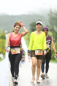 BIB: 230, 3329, 3087
                            <button type="button" onclick="openModal(5542601)" class="btn btn-primary btn-sm float-right btn-popup" data-toggle="modal" data-target=".modal-high-quality">
                        <i class="fas fa-shopping-cart"></i> Add to Cart
                    </button>
                                            <button type="button" onclick="isThisMe(5542601, true)" class="btn btn-success btn-sm float-right btn-popup btn-isme hidden" data-toggle="tooltip" data-placement="bottom" title="นี่คือรูปของคุณใช่ไหม คลิกที่นี่เพื่อเอาเข้าอัลบั้ม">
                        <i class="fas fa-plus"></i> Add to album
                    </button>
                    <button type="button" onclick="isThisMe(5542601, false)" class="btn btn-warning btn-sm float-right btn-popup btn-isnotme hidden">
                        <i class="fas fa-ban"></i> Remove from album
                    </button>