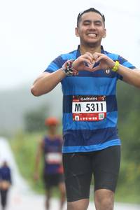 BIB: 5311
                            <button type="button" onclick="openModal(5544587)" class="btn btn-primary btn-sm float-right btn-popup" data-toggle="modal" data-target=".modal-high-quality">
                        <i class="fas fa-shopping-cart"></i> Add to Cart
                    </button>
                                            <button type="button" onclick="isThisMe(5544587, true)" class="btn btn-success btn-sm float-right btn-popup btn-isme hidden" data-toggle="tooltip" data-placement="bottom" title="นี่คือรูปของคุณใช่ไหม คลิกที่นี่เพื่อเอาเข้าอัลบั้ม">
                        <i class="fas fa-plus"></i> Add to album
                    </button>
                    <button type="button" onclick="isThisMe(5544587, false)" class="btn btn-warning btn-sm float-right btn-popup btn-isnotme hidden">
                        <i class="fas fa-ban"></i> Remove from album
                    </button>