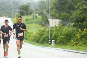 BIB: 172, 1141
                            <button type="button" onclick="openModal(5538005)" class="btn btn-primary btn-sm float-right btn-popup" data-toggle="modal" data-target=".modal-high-quality">
                        <i class="fas fa-shopping-cart"></i> Add to Cart
                    </button>
                                            <button type="button" onclick="isThisMe(5538005, true)" class="btn btn-success btn-sm float-right btn-popup btn-isme hidden" data-toggle="tooltip" data-placement="bottom" title="นี่คือรูปของคุณใช่ไหม คลิกที่นี่เพื่อเอาเข้าอัลบั้ม">
                        <i class="fas fa-plus"></i> Add to album
                    </button>
                    <button type="button" onclick="isThisMe(5538005, false)" class="btn btn-warning btn-sm float-right btn-popup btn-isnotme hidden">
                        <i class="fas fa-ban"></i> Remove from album
                    </button>