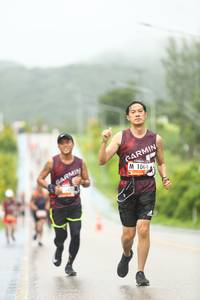 BIB: 1064
                            <button type="button" onclick="openModal(5539220)" class="btn btn-primary btn-sm float-right btn-popup" data-toggle="modal" data-target=".modal-high-quality">
                        <i class="fas fa-shopping-cart"></i> Add to Cart
                    </button>
                                            <button type="button" onclick="isThisMe(5539220, true)" class="btn btn-success btn-sm float-right btn-popup btn-isme hidden" data-toggle="tooltip" data-placement="bottom" title="นี่คือรูปของคุณใช่ไหม คลิกที่นี่เพื่อเอาเข้าอัลบั้ม">
                        <i class="fas fa-plus"></i> Add to album
                    </button>
                    <button type="button" onclick="isThisMe(5539220, false)" class="btn btn-warning btn-sm float-right btn-popup btn-isnotme hidden">
                        <i class="fas fa-ban"></i> Remove from album
                    </button>