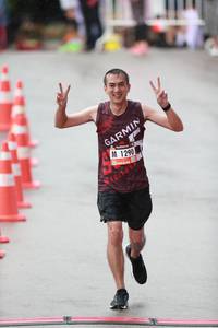 BIB: 1290
                            <button type="button" onclick="openModal(5551681)" class="btn btn-primary btn-sm float-right btn-popup" data-toggle="modal" data-target=".modal-high-quality">
                        <i class="fas fa-shopping-cart"></i> Add to Cart
                    </button>
                                            <button type="button" onclick="isThisMe(5551681, true)" class="btn btn-success btn-sm float-right btn-popup btn-isme hidden" data-toggle="tooltip" data-placement="bottom" title="นี่คือรูปของคุณใช่ไหม คลิกที่นี่เพื่อเอาเข้าอัลบั้ม">
                        <i class="fas fa-plus"></i> Add to album
                    </button>
                    <button type="button" onclick="isThisMe(5551681, false)" class="btn btn-warning btn-sm float-right btn-popup btn-isnotme hidden">
                        <i class="fas fa-ban"></i> Remove from album
                    </button>