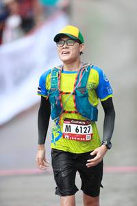 BIB: 6127
                            <button type="button" onclick="openModal(5549130)" class="btn btn-primary btn-sm float-right btn-popup" data-toggle="modal" data-target=".modal-high-quality">
                        <i class="fas fa-shopping-cart"></i> Add to Cart
                    </button>
                                            <button type="button" onclick="isThisMe(5549130, true)" class="btn btn-success btn-sm float-right btn-popup btn-isme hidden" data-toggle="tooltip" data-placement="bottom" title="นี่คือรูปของคุณใช่ไหม คลิกที่นี่เพื่อเอาเข้าอัลบั้ม">
                        <i class="fas fa-plus"></i> Add to album
                    </button>
                    <button type="button" onclick="isThisMe(5549130, false)" class="btn btn-warning btn-sm float-right btn-popup btn-isnotme hidden">
                        <i class="fas fa-ban"></i> Remove from album
                    </button>