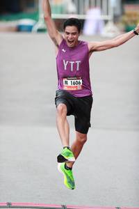 BIB: 1606, 
                            <button type="button" onclick="openModal(5533857)" class="btn btn-primary btn-sm float-right btn-popup" data-toggle="modal" data-target=".modal-high-quality">
                        <i class="fas fa-shopping-cart"></i> Add to Cart
                    </button>
                                            <button type="button" onclick="isThisMe(5533857, true)" class="btn btn-success btn-sm float-right btn-popup btn-isme hidden" data-toggle="tooltip" data-placement="bottom" title="นี่คือรูปของคุณใช่ไหม คลิกที่นี่เพื่อเอาเข้าอัลบั้ม">
                        <i class="fas fa-plus"></i> Add to album
                    </button>
                    <button type="button" onclick="isThisMe(5533857, false)" class="btn btn-warning btn-sm float-right btn-popup btn-isnotme hidden">
                        <i class="fas fa-ban"></i> Remove from album
                    </button>