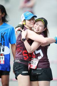 BIB: 1050
                            <button type="button" onclick="openModal(5560375)" class="btn btn-primary btn-sm float-right btn-popup" data-toggle="modal" data-target=".modal-high-quality">
                        <i class="fas fa-shopping-cart"></i> Add to Cart
                    </button>
                                            <button type="button" onclick="isThisMe(5560375, true)" class="btn btn-success btn-sm float-right btn-popup btn-isme hidden" data-toggle="tooltip" data-placement="bottom" title="นี่คือรูปของคุณใช่ไหม คลิกที่นี่เพื่อเอาเข้าอัลบั้ม">
                        <i class="fas fa-plus"></i> Add to album
                    </button>
                    <button type="button" onclick="isThisMe(5560375, false)" class="btn btn-warning btn-sm float-right btn-popup btn-isnotme hidden">
                        <i class="fas fa-ban"></i> Remove from album
                    </button>