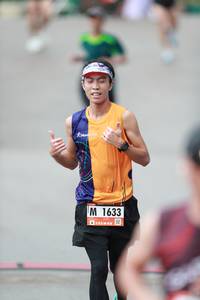 BIB: 1633, 
                            <button type="button" onclick="openModal(5534759)" class="btn btn-primary btn-sm float-right btn-popup" data-toggle="modal" data-target=".modal-high-quality">
                        <i class="fas fa-shopping-cart"></i> Add to Cart
                    </button>
                                            <button type="button" onclick="isThisMe(5534759, true)" class="btn btn-success btn-sm float-right btn-popup btn-isme hidden" data-toggle="tooltip" data-placement="bottom" title="นี่คือรูปของคุณใช่ไหม คลิกที่นี่เพื่อเอาเข้าอัลบั้ม">
                        <i class="fas fa-plus"></i> Add to album
                    </button>
                    <button type="button" onclick="isThisMe(5534759, false)" class="btn btn-warning btn-sm float-right btn-popup btn-isnotme hidden">
                        <i class="fas fa-ban"></i> Remove from album
                    </button>