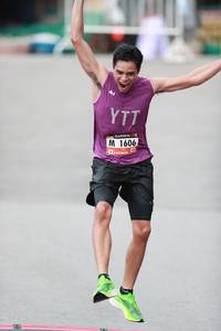 BIB: 1606, 
                            <button type="button" onclick="openModal(5533861)" class="btn btn-primary btn-sm float-right btn-popup" data-toggle="modal" data-target=".modal-high-quality">
                        <i class="fas fa-shopping-cart"></i> Add to Cart
                    </button>
                                            <button type="button" onclick="isThisMe(5533861, true)" class="btn btn-success btn-sm float-right btn-popup btn-isme hidden" data-toggle="tooltip" data-placement="bottom" title="นี่คือรูปของคุณใช่ไหม คลิกที่นี่เพื่อเอาเข้าอัลบั้ม">
                        <i class="fas fa-plus"></i> Add to album
                    </button>
                    <button type="button" onclick="isThisMe(5533861, false)" class="btn btn-warning btn-sm float-right btn-popup btn-isnotme hidden">
                        <i class="fas fa-ban"></i> Remove from album
                    </button>