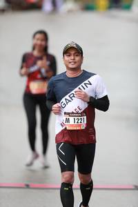 BIB: 1221
                            <button type="button" onclick="openModal(5554235)" class="btn btn-primary btn-sm float-right btn-popup" data-toggle="modal" data-target=".modal-high-quality">
                        <i class="fas fa-shopping-cart"></i> Add to Cart
                    </button>
                                            <button type="button" onclick="isThisMe(5554235, true)" class="btn btn-success btn-sm float-right btn-popup btn-isme hidden" data-toggle="tooltip" data-placement="bottom" title="นี่คือรูปของคุณใช่ไหม คลิกที่นี่เพื่อเอาเข้าอัลบั้ม">
                        <i class="fas fa-plus"></i> Add to album
                    </button>
                    <button type="button" onclick="isThisMe(5554235, false)" class="btn btn-warning btn-sm float-right btn-popup btn-isnotme hidden">
                        <i class="fas fa-ban"></i> Remove from album
                    </button>