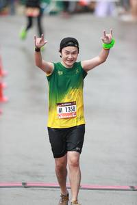 BIB: 1358, 
                            <button type="button" onclick="openModal(5536411)" class="btn btn-primary btn-sm float-right btn-popup" data-toggle="modal" data-target=".modal-high-quality">
                        <i class="fas fa-shopping-cart"></i> Add to Cart
                    </button>
                                            <button type="button" onclick="isThisMe(5536411, true)" class="btn btn-success btn-sm float-right btn-popup btn-isme hidden" data-toggle="tooltip" data-placement="bottom" title="นี่คือรูปของคุณใช่ไหม คลิกที่นี่เพื่อเอาเข้าอัลบั้ม">
                        <i class="fas fa-plus"></i> Add to album
                    </button>
                    <button type="button" onclick="isThisMe(5536411, false)" class="btn btn-warning btn-sm float-right btn-popup btn-isnotme hidden">
                        <i class="fas fa-ban"></i> Remove from album
                    </button>