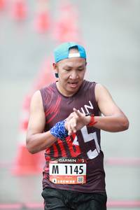 BIB: 1145
                            <button type="button" onclick="openModal(5535802)" class="btn btn-primary btn-sm float-right btn-popup" data-toggle="modal" data-target=".modal-high-quality">
                        <i class="fas fa-shopping-cart"></i> Add to Cart
                    </button>
                                            <button type="button" onclick="isThisMe(5535802, true)" class="btn btn-success btn-sm float-right btn-popup btn-isme hidden" data-toggle="tooltip" data-placement="bottom" title="นี่คือรูปของคุณใช่ไหม คลิกที่นี่เพื่อเอาเข้าอัลบั้ม">
                        <i class="fas fa-plus"></i> Add to album
                    </button>
                    <button type="button" onclick="isThisMe(5535802, false)" class="btn btn-warning btn-sm float-right btn-popup btn-isnotme hidden">
                        <i class="fas fa-ban"></i> Remove from album
                    </button>