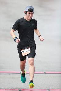 BIB: 110
                            <button type="button" onclick="openModal(5535818)" class="btn btn-primary btn-sm float-right btn-popup" data-toggle="modal" data-target=".modal-high-quality">
                        <i class="fas fa-shopping-cart"></i> Add to Cart
                    </button>
                                            <button type="button" onclick="isThisMe(5535818, true)" class="btn btn-success btn-sm float-right btn-popup btn-isme hidden" data-toggle="tooltip" data-placement="bottom" title="นี่คือรูปของคุณใช่ไหม คลิกที่นี่เพื่อเอาเข้าอัลบั้ม">
                        <i class="fas fa-plus"></i> Add to album
                    </button>
                    <button type="button" onclick="isThisMe(5535818, false)" class="btn btn-warning btn-sm float-right btn-popup btn-isnotme hidden">
                        <i class="fas fa-ban"></i> Remove from album
                    </button>