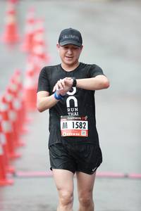 BIB: 1582
                            <button type="button" onclick="openModal(5536898)" class="btn btn-primary btn-sm float-right btn-popup" data-toggle="modal" data-target=".modal-high-quality">
                        <i class="fas fa-shopping-cart"></i> Add to Cart
                    </button>
                                            <button type="button" onclick="isThisMe(5536898, true)" class="btn btn-success btn-sm float-right btn-popup btn-isme hidden" data-toggle="tooltip" data-placement="bottom" title="นี่คือรูปของคุณใช่ไหม คลิกที่นี่เพื่อเอาเข้าอัลบั้ม">
                        <i class="fas fa-plus"></i> Add to album
                    </button>
                    <button type="button" onclick="isThisMe(5536898, false)" class="btn btn-warning btn-sm float-right btn-popup btn-isnotme hidden">
                        <i class="fas fa-ban"></i> Remove from album
                    </button>