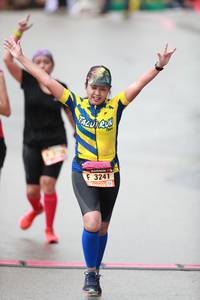 BIB: 3241
                            <button type="button" onclick="openModal(5555862)" class="btn btn-primary btn-sm float-right btn-popup" data-toggle="modal" data-target=".modal-high-quality">
                        <i class="fas fa-shopping-cart"></i> Add to Cart
                    </button>
                                            <button type="button" onclick="isThisMe(5555862, true)" class="btn btn-success btn-sm float-right btn-popup btn-isme hidden" data-toggle="tooltip" data-placement="bottom" title="นี่คือรูปของคุณใช่ไหม คลิกที่นี่เพื่อเอาเข้าอัลบั้ม">
                        <i class="fas fa-plus"></i> Add to album
                    </button>
                    <button type="button" onclick="isThisMe(5555862, false)" class="btn btn-warning btn-sm float-right btn-popup btn-isnotme hidden">
                        <i class="fas fa-ban"></i> Remove from album
                    </button>