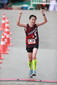 BIB: 1686
                            <button type="button" onclick="openModal(5533870)" class="btn btn-primary btn-sm float-right btn-popup" data-toggle="modal" data-target=".modal-high-quality">
                        <i class="fas fa-shopping-cart"></i> Add to Cart
                    </button>
                                            <button type="button" onclick="isThisMe(5533870, true)" class="btn btn-success btn-sm float-right btn-popup btn-isme hidden" data-toggle="tooltip" data-placement="bottom" title="นี่คือรูปของคุณใช่ไหม คลิกที่นี่เพื่อเอาเข้าอัลบั้ม">
                        <i class="fas fa-plus"></i> Add to album
                    </button>
                    <button type="button" onclick="isThisMe(5533870, false)" class="btn btn-warning btn-sm float-right btn-popup btn-isnotme hidden">
                        <i class="fas fa-ban"></i> Remove from album
                    </button>