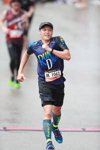 BIB: 1062
                            <button type="button" onclick="openModal(5540899)" class="btn btn-primary btn-sm float-right btn-popup" data-toggle="modal" data-target=".modal-high-quality">
                        <i class="fas fa-shopping-cart"></i> Add to Cart
                    </button>
                                            <button type="button" onclick="isThisMe(5540899, true)" class="btn btn-success btn-sm float-right btn-popup btn-isme hidden" data-toggle="tooltip" data-placement="bottom" title="นี่คือรูปของคุณใช่ไหม คลิกที่นี่เพื่อเอาเข้าอัลบั้ม">
                        <i class="fas fa-plus"></i> Add to album
                    </button>
                    <button type="button" onclick="isThisMe(5540899, false)" class="btn btn-warning btn-sm float-right btn-popup btn-isnotme hidden">
                        <i class="fas fa-ban"></i> Remove from album
                    </button>