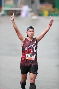 BIB: 1182
                            <button type="button" onclick="openModal(5534998)" class="btn btn-primary btn-sm float-right btn-popup" data-toggle="modal" data-target=".modal-high-quality">
                        <i class="fas fa-shopping-cart"></i> Add to Cart
                    </button>
                                            <button type="button" onclick="isThisMe(5534998, true)" class="btn btn-success btn-sm float-right btn-popup btn-isme hidden" data-toggle="tooltip" data-placement="bottom" title="นี่คือรูปของคุณใช่ไหม คลิกที่นี่เพื่อเอาเข้าอัลบั้ม">
                        <i class="fas fa-plus"></i> Add to album
                    </button>
                    <button type="button" onclick="isThisMe(5534998, false)" class="btn btn-warning btn-sm float-right btn-popup btn-isnotme hidden">
                        <i class="fas fa-ban"></i> Remove from album
                    </button>