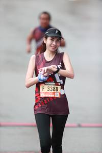 BIB: 3388
                            <button type="button" onclick="openModal(5535967)" class="btn btn-primary btn-sm float-right btn-popup" data-toggle="modal" data-target=".modal-high-quality">
                        <i class="fas fa-shopping-cart"></i> Add to Cart
                    </button>
                                            <button type="button" onclick="isThisMe(5535967, true)" class="btn btn-success btn-sm float-right btn-popup btn-isme hidden" data-toggle="tooltip" data-placement="bottom" title="นี่คือรูปของคุณใช่ไหม คลิกที่นี่เพื่อเอาเข้าอัลบั้ม">
                        <i class="fas fa-plus"></i> Add to album
                    </button>
                    <button type="button" onclick="isThisMe(5535967, false)" class="btn btn-warning btn-sm float-right btn-popup btn-isnotme hidden">
                        <i class="fas fa-ban"></i> Remove from album
                    </button>