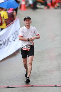 BIB: 5222
                            <button type="button" onclick="openModal(5560136)" class="btn btn-primary btn-sm float-right btn-popup" data-toggle="modal" data-target=".modal-high-quality">
                        <i class="fas fa-shopping-cart"></i> Add to Cart
                    </button>
                                            <button type="button" onclick="isThisMe(5560136, true)" class="btn btn-success btn-sm float-right btn-popup btn-isme hidden" data-toggle="tooltip" data-placement="bottom" title="นี่คือรูปของคุณใช่ไหม คลิกที่นี่เพื่อเอาเข้าอัลบั้ม">
                        <i class="fas fa-plus"></i> Add to album
                    </button>
                    <button type="button" onclick="isThisMe(5560136, false)" class="btn btn-warning btn-sm float-right btn-popup btn-isnotme hidden">
                        <i class="fas fa-ban"></i> Remove from album
                    </button>