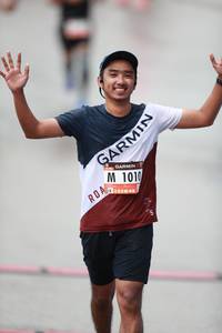 BIB: 1010
                            <button type="button" onclick="openModal(5552774)" class="btn btn-primary btn-sm float-right btn-popup" data-toggle="modal" data-target=".modal-high-quality">
                        <i class="fas fa-shopping-cart"></i> Add to Cart
                    </button>
                                            <button type="button" onclick="isThisMe(5552774, true)" class="btn btn-success btn-sm float-right btn-popup btn-isme hidden" data-toggle="tooltip" data-placement="bottom" title="นี่คือรูปของคุณใช่ไหม คลิกที่นี่เพื่อเอาเข้าอัลบั้ม">
                        <i class="fas fa-plus"></i> Add to album
                    </button>
                    <button type="button" onclick="isThisMe(5552774, false)" class="btn btn-warning btn-sm float-right btn-popup btn-isnotme hidden">
                        <i class="fas fa-ban"></i> Remove from album
                    </button>