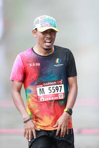 BIB: 6660, 5597
                            <button type="button" onclick="openModal(5535748)" class="btn btn-primary btn-sm float-right btn-popup" data-toggle="modal" data-target=".modal-high-quality">
                        <i class="fas fa-shopping-cart"></i> Add to Cart
                    </button>
                                            <button type="button" onclick="isThisMe(5535748, true)" class="btn btn-success btn-sm float-right btn-popup btn-isme hidden" data-toggle="tooltip" data-placement="bottom" title="นี่คือรูปของคุณใช่ไหม คลิกที่นี่เพื่อเอาเข้าอัลบั้ม">
                        <i class="fas fa-plus"></i> Add to album
                    </button>
                    <button type="button" onclick="isThisMe(5535748, false)" class="btn btn-warning btn-sm float-right btn-popup btn-isnotme hidden">
                        <i class="fas fa-ban"></i> Remove from album
                    </button>