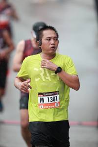 BIB: 1381
                            <button type="button" onclick="openModal(5536665)" class="btn btn-primary btn-sm float-right btn-popup" data-toggle="modal" data-target=".modal-high-quality">
                        <i class="fas fa-shopping-cart"></i> Add to Cart
                    </button>
                                            <button type="button" onclick="isThisMe(5536665, true)" class="btn btn-success btn-sm float-right btn-popup btn-isme hidden" data-toggle="tooltip" data-placement="bottom" title="นี่คือรูปของคุณใช่ไหม คลิกที่นี่เพื่อเอาเข้าอัลบั้ม">
                        <i class="fas fa-plus"></i> Add to album
                    </button>
                    <button type="button" onclick="isThisMe(5536665, false)" class="btn btn-warning btn-sm float-right btn-popup btn-isnotme hidden">
                        <i class="fas fa-ban"></i> Remove from album
                    </button>