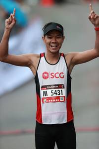 BIB: 5431
                            <button type="button" onclick="openModal(5559127)" class="btn btn-primary btn-sm float-right btn-popup" data-toggle="modal" data-target=".modal-high-quality">
                        <i class="fas fa-shopping-cart"></i> Add to Cart
                    </button>
                                            <button type="button" onclick="isThisMe(5559127, true)" class="btn btn-success btn-sm float-right btn-popup btn-isme hidden" data-toggle="tooltip" data-placement="bottom" title="นี่คือรูปของคุณใช่ไหม คลิกที่นี่เพื่อเอาเข้าอัลบั้ม">
                        <i class="fas fa-plus"></i> Add to album
                    </button>
                    <button type="button" onclick="isThisMe(5559127, false)" class="btn btn-warning btn-sm float-right btn-popup btn-isnotme hidden">
                        <i class="fas fa-ban"></i> Remove from album
                    </button>