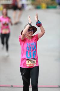 BIB: 3192
                            <button type="button" onclick="openModal(5555719)" class="btn btn-primary btn-sm float-right btn-popup" data-toggle="modal" data-target=".modal-high-quality">
                        <i class="fas fa-shopping-cart"></i> Add to Cart
                    </button>
                                            <button type="button" onclick="isThisMe(5555719, true)" class="btn btn-success btn-sm float-right btn-popup btn-isme hidden" data-toggle="tooltip" data-placement="bottom" title="นี่คือรูปของคุณใช่ไหม คลิกที่นี่เพื่อเอาเข้าอัลบั้ม">
                        <i class="fas fa-plus"></i> Add to album
                    </button>
                    <button type="button" onclick="isThisMe(5555719, false)" class="btn btn-warning btn-sm float-right btn-popup btn-isnotme hidden">
                        <i class="fas fa-ban"></i> Remove from album
                    </button>