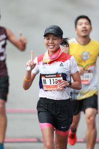 BIB: 115
                            <button type="button" onclick="openModal(5535794)" class="btn btn-primary btn-sm float-right btn-popup" data-toggle="modal" data-target=".modal-high-quality">
                        <i class="fas fa-shopping-cart"></i> Add to Cart
                    </button>
                                            <button type="button" onclick="isThisMe(5535794, true)" class="btn btn-success btn-sm float-right btn-popup btn-isme hidden" data-toggle="tooltip" data-placement="bottom" title="นี่คือรูปของคุณใช่ไหม คลิกที่นี่เพื่อเอาเข้าอัลบั้ม">
                        <i class="fas fa-plus"></i> Add to album
                    </button>
                    <button type="button" onclick="isThisMe(5535794, false)" class="btn btn-warning btn-sm float-right btn-popup btn-isnotme hidden">
                        <i class="fas fa-ban"></i> Remove from album
                    </button>