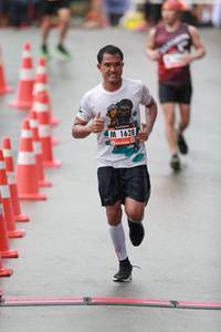 BIB: 1628
                            <button type="button" onclick="openModal(5551614)" class="btn btn-primary btn-sm float-right btn-popup" data-toggle="modal" data-target=".modal-high-quality">
                        <i class="fas fa-shopping-cart"></i> Add to Cart
                    </button>
                                            <button type="button" onclick="isThisMe(5551614, true)" class="btn btn-success btn-sm float-right btn-popup btn-isme hidden" data-toggle="tooltip" data-placement="bottom" title="นี่คือรูปของคุณใช่ไหม คลิกที่นี่เพื่อเอาเข้าอัลบั้ม">
                        <i class="fas fa-plus"></i> Add to album
                    </button>
                    <button type="button" onclick="isThisMe(5551614, false)" class="btn btn-warning btn-sm float-right btn-popup btn-isnotme hidden">
                        <i class="fas fa-ban"></i> Remove from album
                    </button>