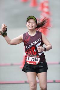 BIB: 7050
                            <button type="button" onclick="openModal(5560359)" class="btn btn-primary btn-sm float-right btn-popup" data-toggle="modal" data-target=".modal-high-quality">
                        <i class="fas fa-shopping-cart"></i> Add to Cart
                    </button>
                                            <button type="button" onclick="isThisMe(5560359, true)" class="btn btn-success btn-sm float-right btn-popup btn-isme hidden" data-toggle="tooltip" data-placement="bottom" title="นี่คือรูปของคุณใช่ไหม คลิกที่นี่เพื่อเอาเข้าอัลบั้ม">
                        <i class="fas fa-plus"></i> Add to album
                    </button>
                    <button type="button" onclick="isThisMe(5560359, false)" class="btn btn-warning btn-sm float-right btn-popup btn-isnotme hidden">
                        <i class="fas fa-ban"></i> Remove from album
                    </button>