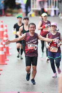 BIB: 1552, 3333
                            <button type="button" onclick="openModal(5551727)" class="btn btn-primary btn-sm float-right btn-popup" data-toggle="modal" data-target=".modal-high-quality">
                        <i class="fas fa-shopping-cart"></i> Add to Cart
                    </button>
                                            <button type="button" onclick="isThisMe(5551727, true)" class="btn btn-success btn-sm float-right btn-popup btn-isme hidden" data-toggle="tooltip" data-placement="bottom" title="นี่คือรูปของคุณใช่ไหม คลิกที่นี่เพื่อเอาเข้าอัลบั้ม">
                        <i class="fas fa-plus"></i> Add to album
                    </button>
                    <button type="button" onclick="isThisMe(5551727, false)" class="btn btn-warning btn-sm float-right btn-popup btn-isnotme hidden">
                        <i class="fas fa-ban"></i> Remove from album
                    </button>