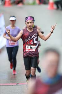 BIB: 5681
                            <button type="button" onclick="openModal(5555942)" class="btn btn-primary btn-sm float-right btn-popup" data-toggle="modal" data-target=".modal-high-quality">
                        <i class="fas fa-shopping-cart"></i> Add to Cart
                    </button>
                                            <button type="button" onclick="isThisMe(5555942, true)" class="btn btn-success btn-sm float-right btn-popup btn-isme hidden" data-toggle="tooltip" data-placement="bottom" title="นี่คือรูปของคุณใช่ไหม คลิกที่นี่เพื่อเอาเข้าอัลบั้ม">
                        <i class="fas fa-plus"></i> Add to album
                    </button>
                    <button type="button" onclick="isThisMe(5555942, false)" class="btn btn-warning btn-sm float-right btn-popup btn-isnotme hidden">
                        <i class="fas fa-ban"></i> Remove from album
                    </button>