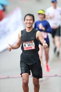 BIB: 5075
                            <button type="button" onclick="openModal(5560974)" class="btn btn-primary btn-sm float-right btn-popup" data-toggle="modal" data-target=".modal-high-quality">
                        <i class="fas fa-shopping-cart"></i> Add to Cart
                    </button>
                                            <button type="button" onclick="isThisMe(5560974, true)" class="btn btn-success btn-sm float-right btn-popup btn-isme hidden" data-toggle="tooltip" data-placement="bottom" title="นี่คือรูปของคุณใช่ไหม คลิกที่นี่เพื่อเอาเข้าอัลบั้ม">
                        <i class="fas fa-plus"></i> Add to album
                    </button>
                    <button type="button" onclick="isThisMe(5560974, false)" class="btn btn-warning btn-sm float-right btn-popup btn-isnotme hidden">
                        <i class="fas fa-ban"></i> Remove from album
                    </button>