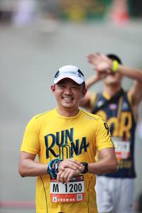 BIB: 1200
                            <button type="button" onclick="openModal(5535091)" class="btn btn-primary btn-sm float-right btn-popup" data-toggle="modal" data-target=".modal-high-quality">
                        <i class="fas fa-shopping-cart"></i> Add to Cart
                    </button>
                                            <button type="button" onclick="isThisMe(5535091, true)" class="btn btn-success btn-sm float-right btn-popup btn-isme hidden" data-toggle="tooltip" data-placement="bottom" title="นี่คือรูปของคุณใช่ไหม คลิกที่นี่เพื่อเอาเข้าอัลบั้ม">
                        <i class="fas fa-plus"></i> Add to album
                    </button>
                    <button type="button" onclick="isThisMe(5535091, false)" class="btn btn-warning btn-sm float-right btn-popup btn-isnotme hidden">
                        <i class="fas fa-ban"></i> Remove from album
                    </button>