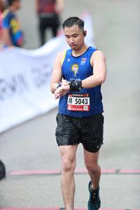 BIB: 5043
                            <button type="button" onclick="openModal(5560203)" class="btn btn-primary btn-sm float-right btn-popup" data-toggle="modal" data-target=".modal-high-quality">
                        <i class="fas fa-shopping-cart"></i> Add to Cart
                    </button>
                                            <button type="button" onclick="isThisMe(5560203, true)" class="btn btn-success btn-sm float-right btn-popup btn-isme hidden" data-toggle="tooltip" data-placement="bottom" title="นี่คือรูปของคุณใช่ไหม คลิกที่นี่เพื่อเอาเข้าอัลบั้ม">
                        <i class="fas fa-plus"></i> Add to album
                    </button>
                    <button type="button" onclick="isThisMe(5560203, false)" class="btn btn-warning btn-sm float-right btn-popup btn-isnotme hidden">
                        <i class="fas fa-ban"></i> Remove from album
                    </button>