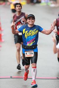 BIB: 1206
                            <button type="button" onclick="openModal(5549486)" class="btn btn-primary btn-sm float-right btn-popup" data-toggle="modal" data-target=".modal-high-quality">
                        <i class="fas fa-shopping-cart"></i> Add to Cart
                    </button>
                                            <button type="button" onclick="isThisMe(5549486, true)" class="btn btn-success btn-sm float-right btn-popup btn-isme hidden" data-toggle="tooltip" data-placement="bottom" title="นี่คือรูปของคุณใช่ไหม คลิกที่นี่เพื่อเอาเข้าอัลบั้ม">
                        <i class="fas fa-plus"></i> Add to album
                    </button>
                    <button type="button" onclick="isThisMe(5549486, false)" class="btn btn-warning btn-sm float-right btn-popup btn-isnotme hidden">
                        <i class="fas fa-ban"></i> Remove from album
                    </button>