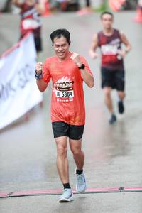 BIB: 5384
                            <button type="button" onclick="openModal(5555842)" class="btn btn-primary btn-sm float-right btn-popup" data-toggle="modal" data-target=".modal-high-quality">
                        <i class="fas fa-shopping-cart"></i> Add to Cart
                    </button>
                                            <button type="button" onclick="isThisMe(5555842, true)" class="btn btn-success btn-sm float-right btn-popup btn-isme hidden" data-toggle="tooltip" data-placement="bottom" title="นี่คือรูปของคุณใช่ไหม คลิกที่นี่เพื่อเอาเข้าอัลบั้ม">
                        <i class="fas fa-plus"></i> Add to album
                    </button>
                    <button type="button" onclick="isThisMe(5555842, false)" class="btn btn-warning btn-sm float-right btn-popup btn-isnotme hidden">
                        <i class="fas fa-ban"></i> Remove from album
                    </button>