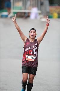 BIB: 1182
                            <button type="button" onclick="openModal(5534997)" class="btn btn-primary btn-sm float-right btn-popup" data-toggle="modal" data-target=".modal-high-quality">
                        <i class="fas fa-shopping-cart"></i> Add to Cart
                    </button>
                                            <button type="button" onclick="isThisMe(5534997, true)" class="btn btn-success btn-sm float-right btn-popup btn-isme hidden" data-toggle="tooltip" data-placement="bottom" title="นี่คือรูปของคุณใช่ไหม คลิกที่นี่เพื่อเอาเข้าอัลบั้ม">
                        <i class="fas fa-plus"></i> Add to album
                    </button>
                    <button type="button" onclick="isThisMe(5534997, false)" class="btn btn-warning btn-sm float-right btn-popup btn-isnotme hidden">
                        <i class="fas fa-ban"></i> Remove from album
                    </button>