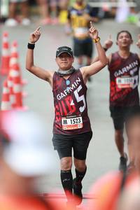 BIB: 1523, 
                            <button type="button" onclick="openModal(5549535)" class="btn btn-primary btn-sm float-right btn-popup" data-toggle="modal" data-target=".modal-high-quality">
                        <i class="fas fa-shopping-cart"></i> Add to Cart
                    </button>
                                            <button type="button" onclick="isThisMe(5549535, true)" class="btn btn-success btn-sm float-right btn-popup btn-isme hidden" data-toggle="tooltip" data-placement="bottom" title="นี่คือรูปของคุณใช่ไหม คลิกที่นี่เพื่อเอาเข้าอัลบั้ม">
                        <i class="fas fa-plus"></i> Add to album
                    </button>
                    <button type="button" onclick="isThisMe(5549535, false)" class="btn btn-warning btn-sm float-right btn-popup btn-isnotme hidden">
                        <i class="fas fa-ban"></i> Remove from album
                    </button>